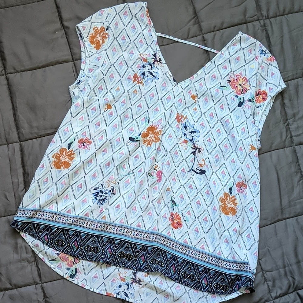 Floral geometric blouse